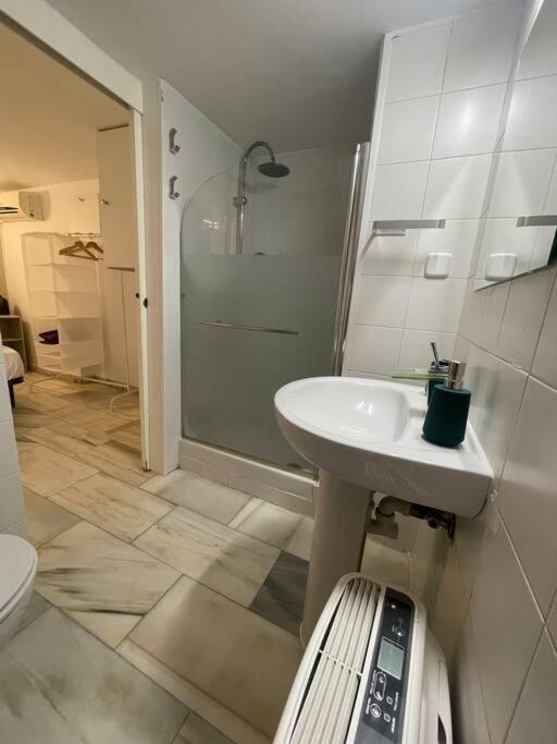 Arriaga Bajo- Precioso Duplex. Parking Gratuito Apartment Madrid Bagian luar foto